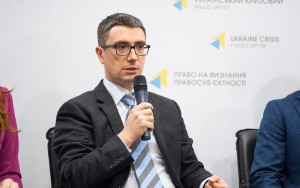 32781275975_c6689da93a_z-640x400